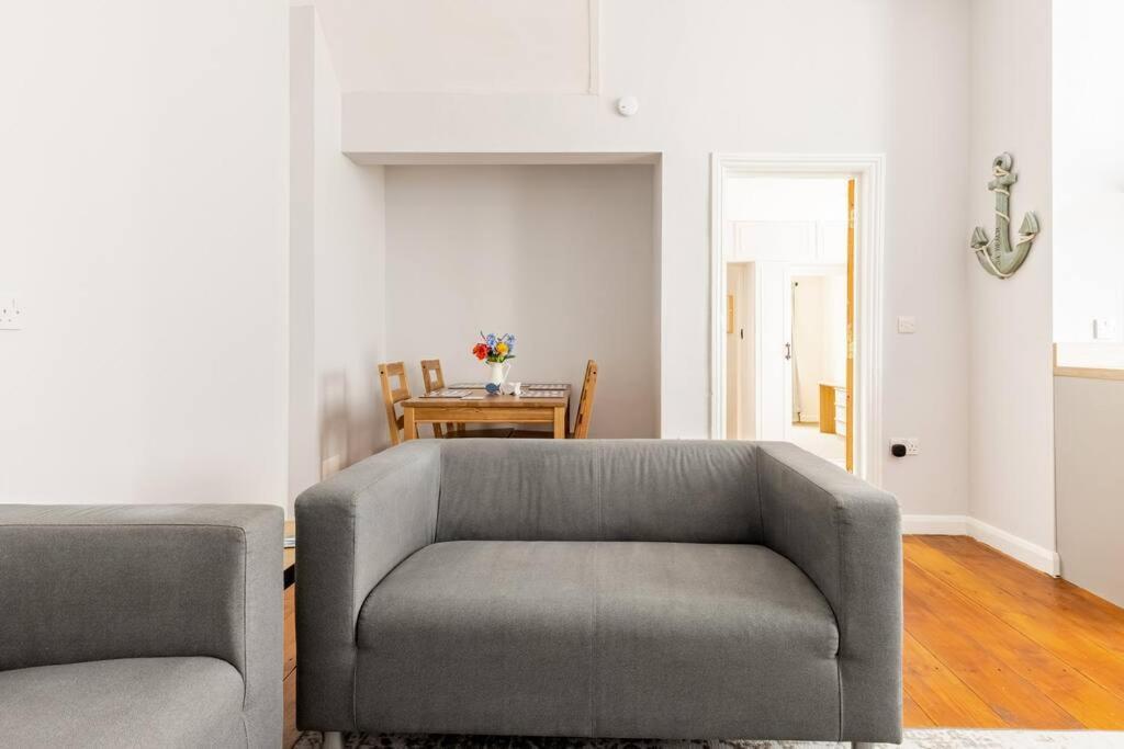 The Hideaway, Family Apartment Close To The Beach. Paignton Kültér fotó