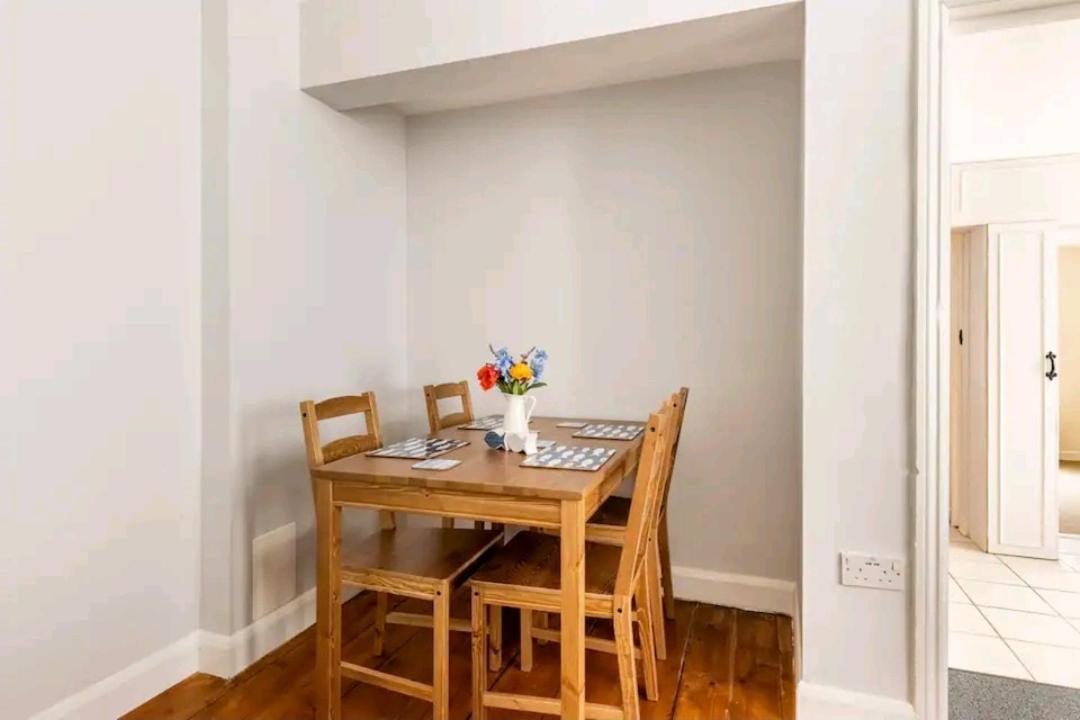 The Hideaway, Family Apartment Close To The Beach. Paignton Kültér fotó