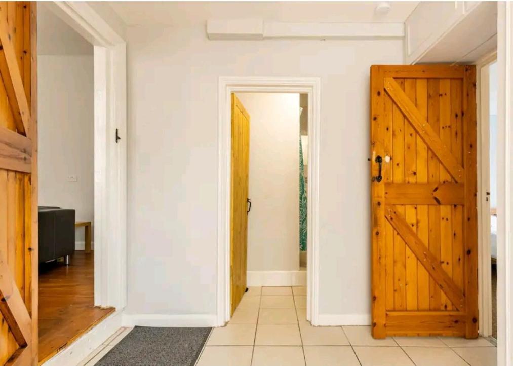 The Hideaway, Family Apartment Close To The Beach. Paignton Kültér fotó